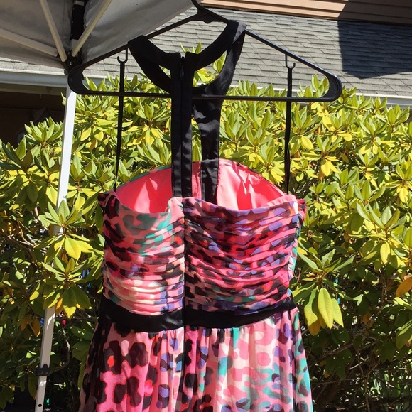 Bebe Pink Cheetah Dress - Picture 4 of 4